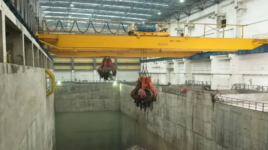 16t-grab-bucket-overhead-crane-edited.webp
